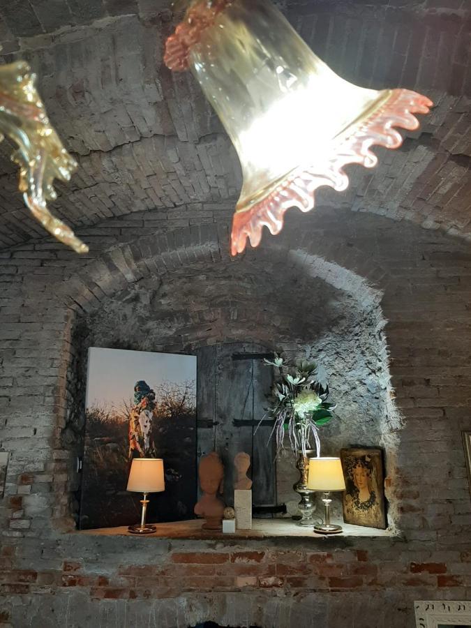 Borgo Di Beppe E Gloria Suite Σαν Τζοβάνι Βαλντάρνο Εξωτερικό φωτογραφία