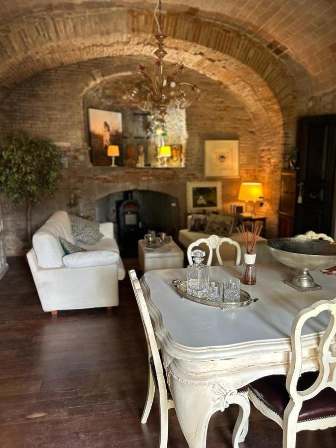 Borgo Di Beppe E Gloria Suite Σαν Τζοβάνι Βαλντάρνο Εξωτερικό φωτογραφία