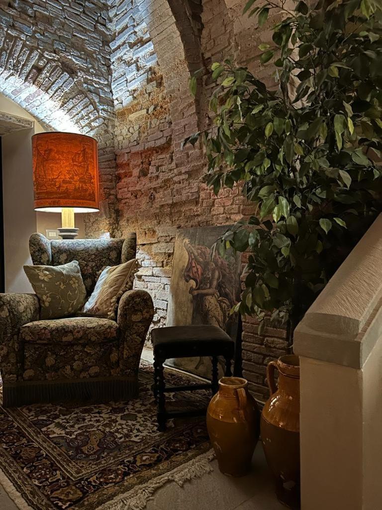 Borgo Di Beppe E Gloria Suite Σαν Τζοβάνι Βαλντάρνο Εξωτερικό φωτογραφία