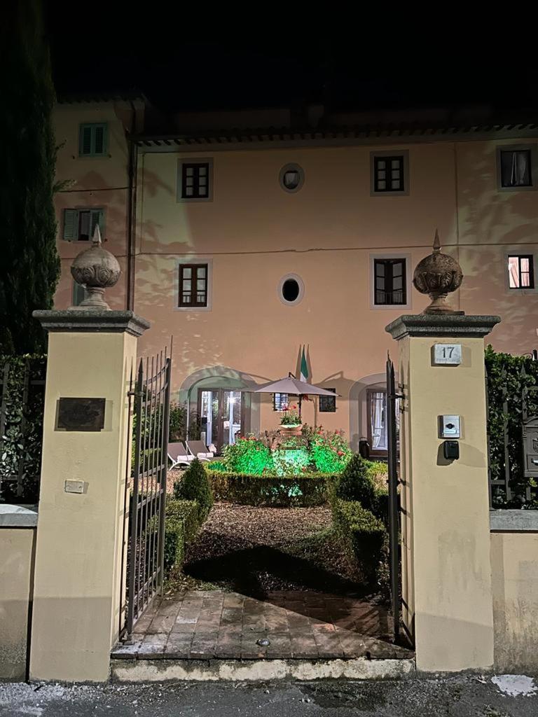 Borgo Di Beppe E Gloria Suite Σαν Τζοβάνι Βαλντάρνο Εξωτερικό φωτογραφία